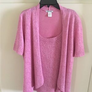 M size women pink blouse